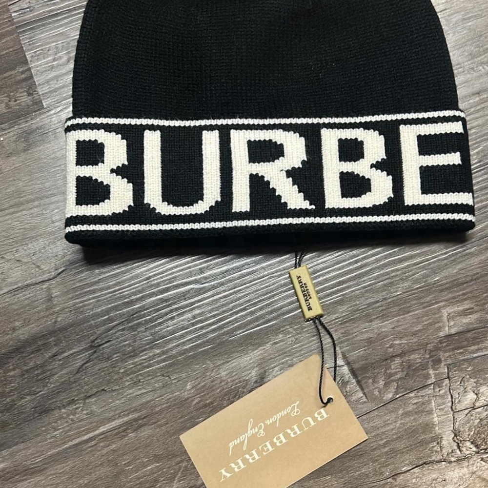 Burberry Black and Cream Logo Beanie